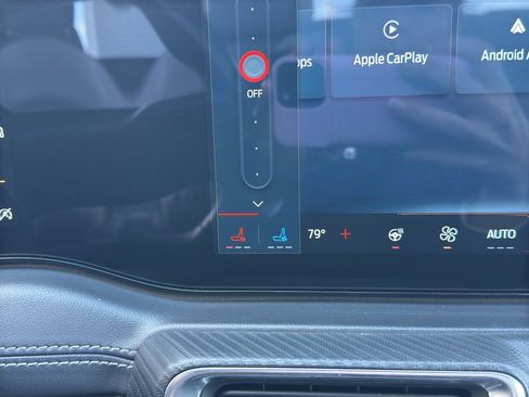 Used 2024 Ford Mustang Premium image 21