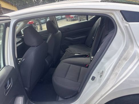 Used 2023 Nissan Altima 2.5 S FWD image 13