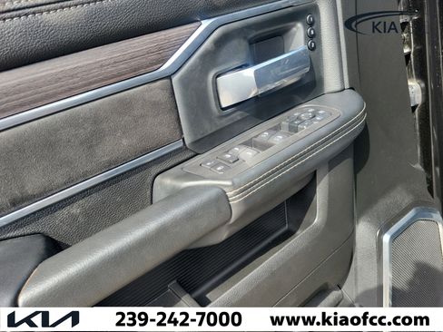 Used 2025 RAM 2500 Laramie w/ Night Edition AWD/4WD image 23