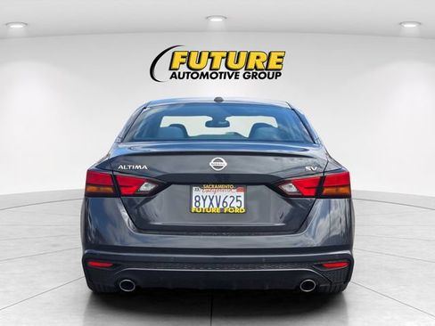 Used 2019 Nissan Altima 2.5 SV FWD image 5