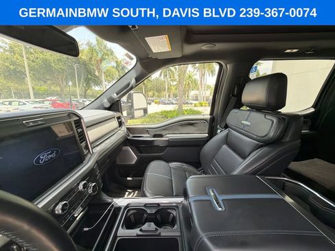 Used 2025 Ford F250 Platinum AWD/4WD image 22
