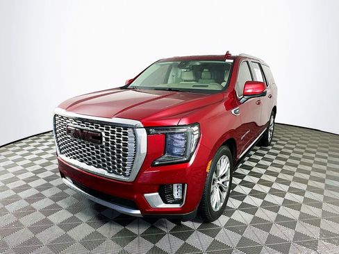 Used 2021 GMC Yukon Denali w/ Denali Ultimate Package image 4