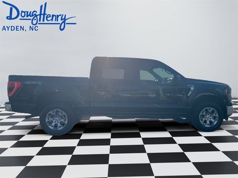 Used 2023 Ford F150 XLT image 6