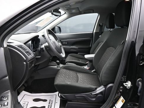 Used 2024 Mitsubishi Outlander Sport AWD image 9