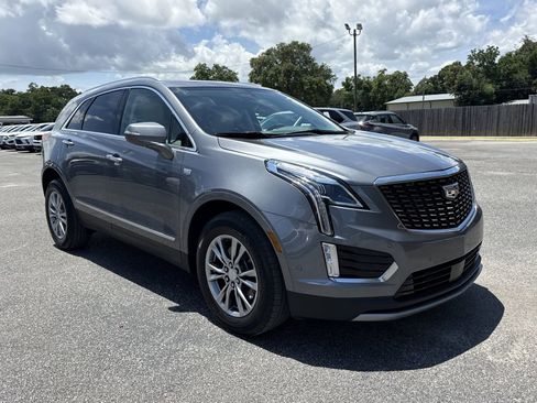 Used 2021 Cadillac XT5 Premium Luxury FWD image 7