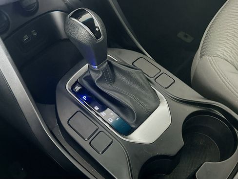 Used 2018 Hyundai Santa Fe Sport image 23