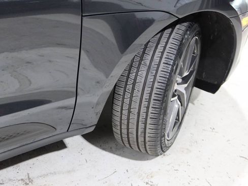 Used 2024 Porsche Macan AWD/4WD image 45