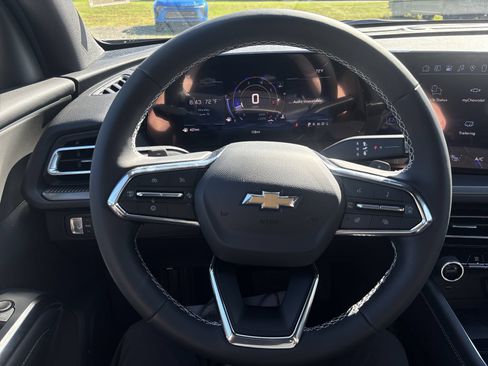 New 2026 Chevrolet Traverse LT w/ Driver Confidence Package FWD image 14