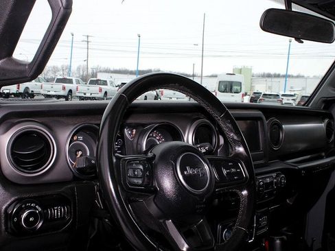 Used 2022 Jeep Wrangler Unlimited Sport image 23