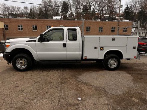 Used 2016 Ford F250 XL w/ FX4 Off-Road Package image 1