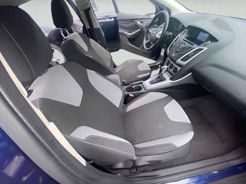 Used 2012 Ford Focus SE FWD image 34