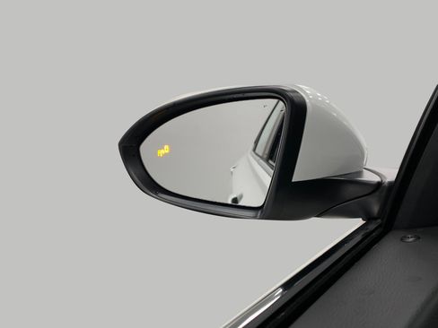 New 2026 Volkswagen Jetta SE image 18