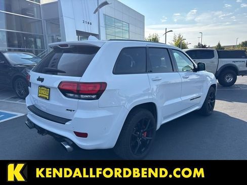 Used 2020 Jeep Grand Cherokee SRT image 3