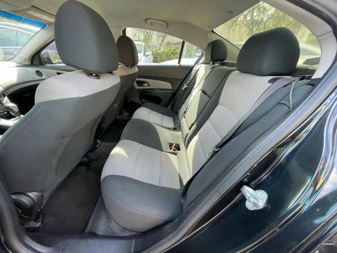 Used 2012 Chevrolet Cruze LS w/ Connectivity Package FWD image 28