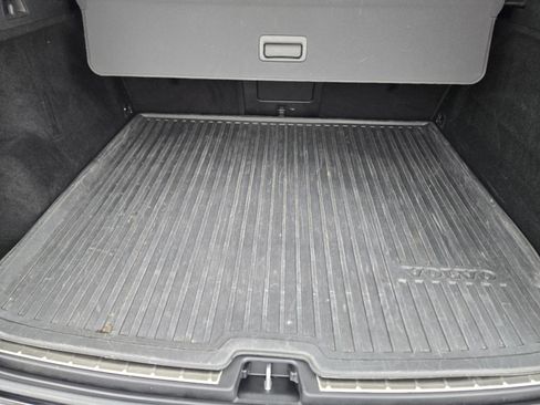 Used 2023 Volvo XC60 B5 Plus w/ Climate Package image 42