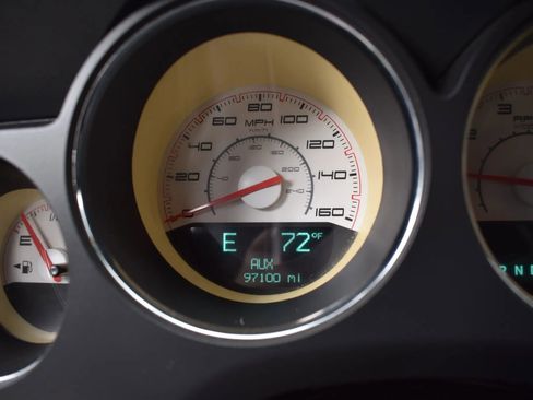 Used 2011 Dodge Challenger R/T w/ Sound Group II RWD image 15