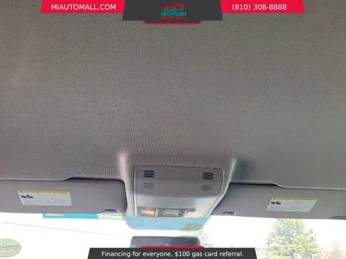 Used 2018 Volkswagen Tiguan S image 22