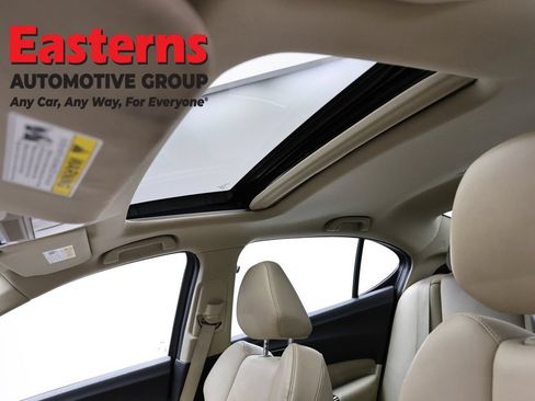 Used 2020 Acura TLX FWD image 34