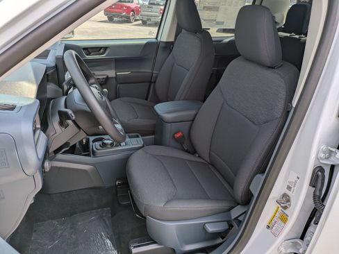 Used 2026 Ford Maverick XL w/ Equipment Group 101A AWD/4WD image 5