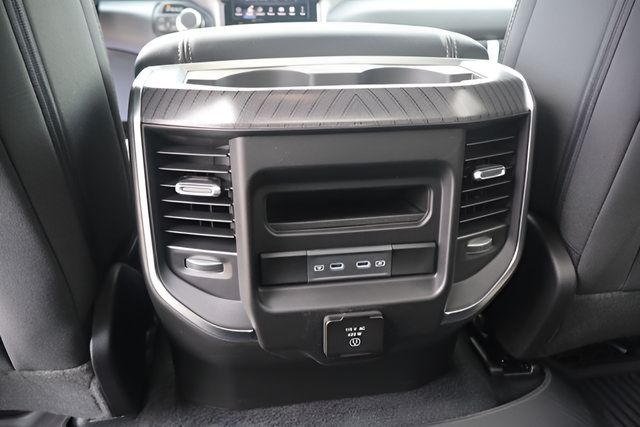 New 2026 RAM 1500 Big Horn AWD/4WD image 23