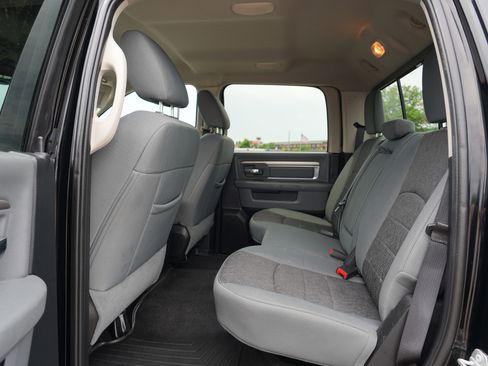 Used 2014 RAM 1500 Big Horn AWD/4WD image 18