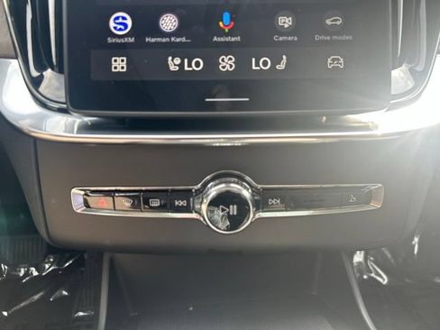 Used 2026 Volvo XC90 B6 Ultra AWD/4WD image 28