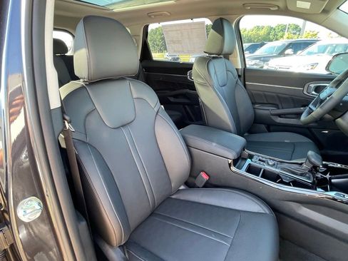 New 2026 Kia Sorento SX image 31