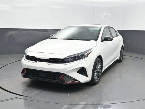 Used 2022 Kia Forte GT-Line w/ GT-Line Premium Package image 1