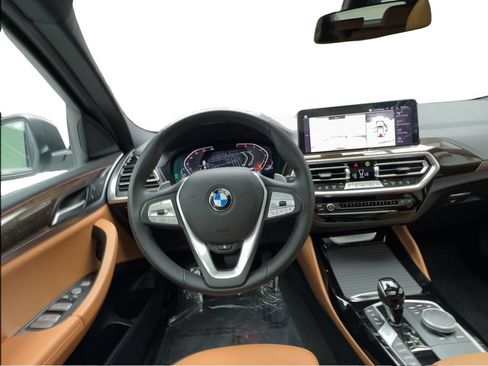 Used 2023 BMW X4 xDrive30i w/ Premium Package AWD/4WD image 37