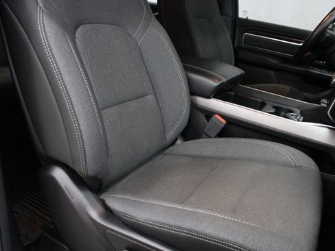 Used 2019 RAM 1500 Big Horn image 27