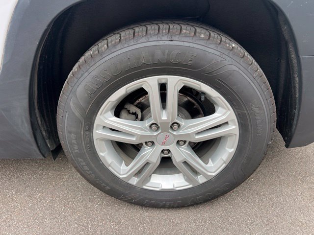 Used 2020 GMC Terrain SLE w/ Driver Convenience Package FWD image 7