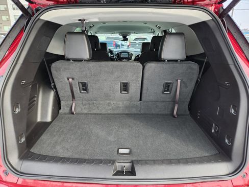 Used 2018 Chevrolet Traverse Premier image 32