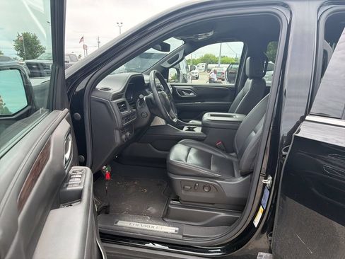 Used 2022 Chevrolet Tahoe LT w/ Luxury Package AWD/4WD image 6