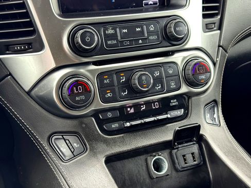 Used 2020 Chevrolet Tahoe LT RWD image 29
