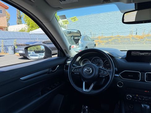 Used 2018 MAZDA CX-5 Touring w/ Preferred Equipment Package FWD image 23
