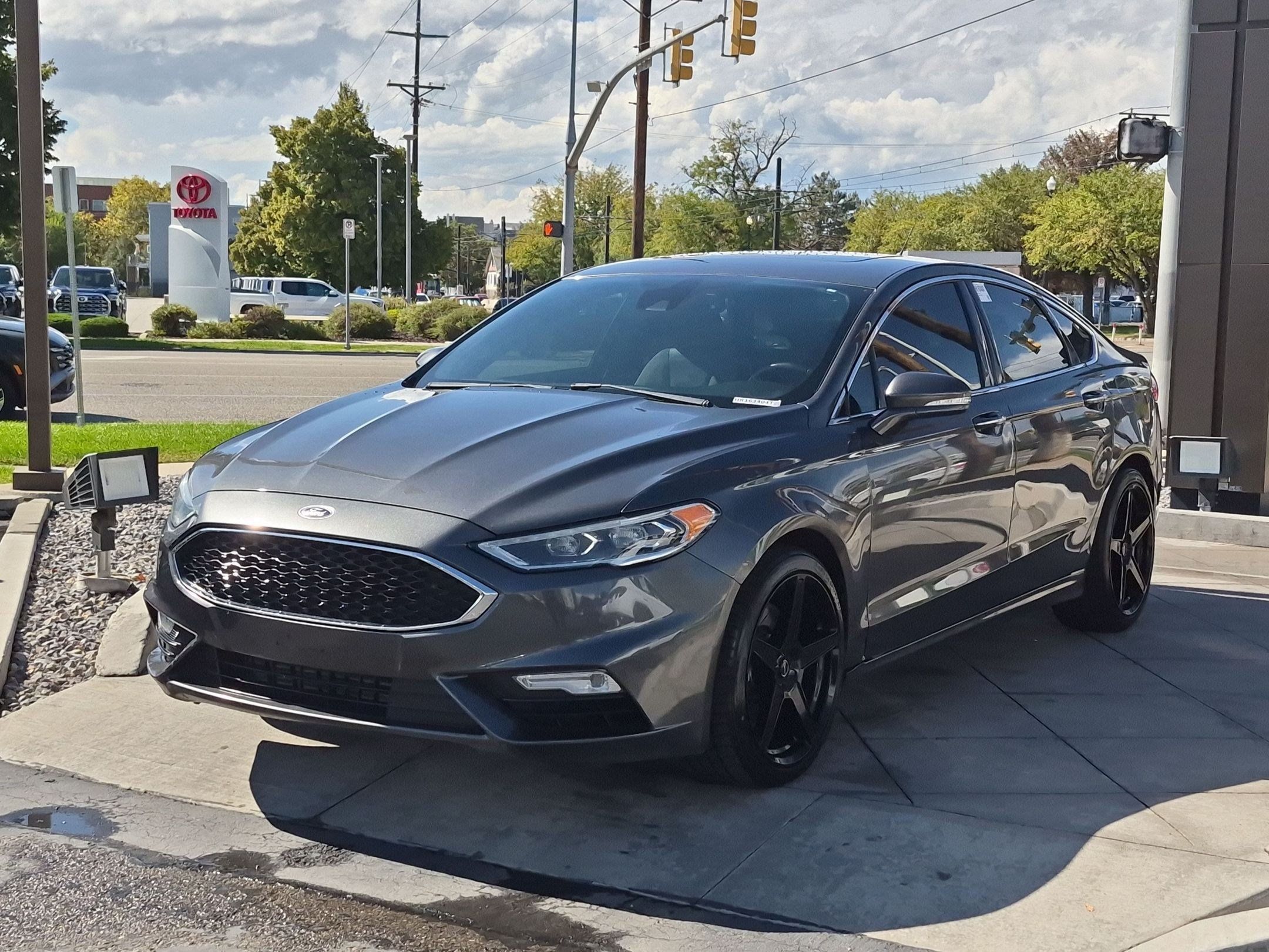 Used 2017 Ford Fusion Sport w/ Equipment Group 401A AWD/4WD image 9