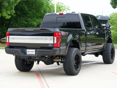 Used 2022 Ford F250 Platinum w/ FX4 Off-Road Package AWD/4WD image 9