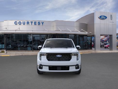 New 2026 Ford Maverick Lobo image 6