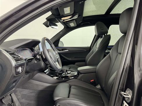 Used 2023 BMW X3 xDrive30i w/ Premium Package image 4