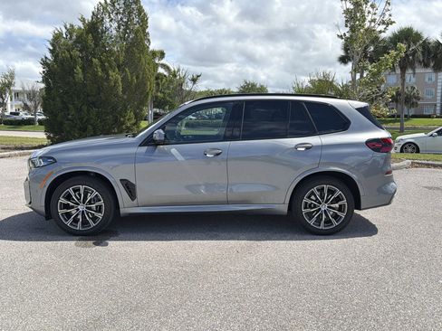 Certified 2025 BMW X5 xDrive40i image 7
