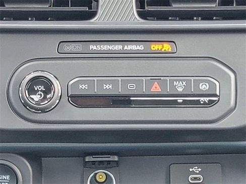 New 2025 Ford Maverick XLT w/ XLT Luxury Package image 28