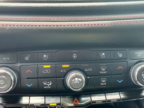 Used 2023 Dodge Durango R/T RWD image 20