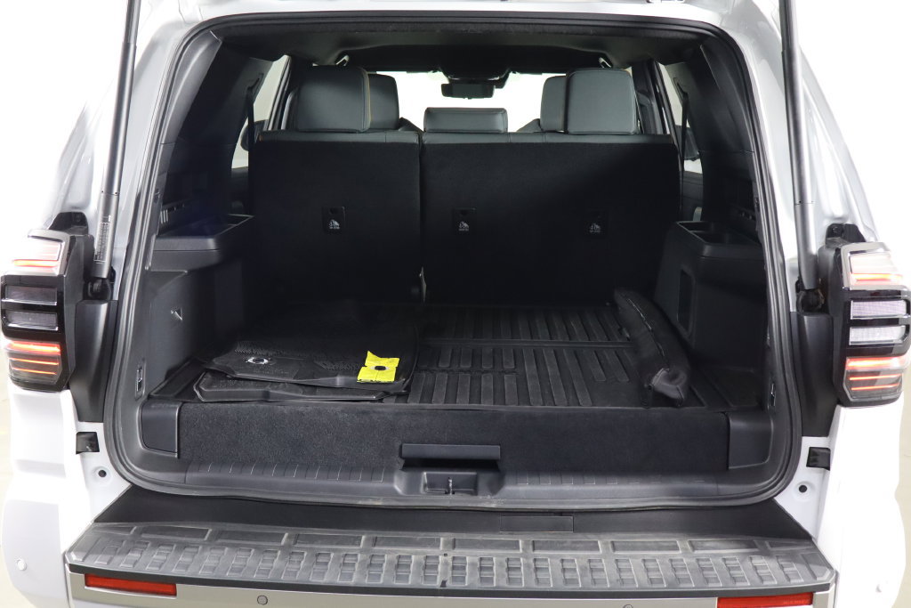 Used 2026 Toyota 4Runner Trailhunter AWD/4WD image 10