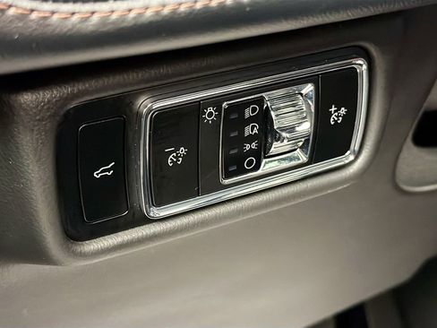 Used 2024 Lincoln Aviator Reserve AWD/4WD image 10