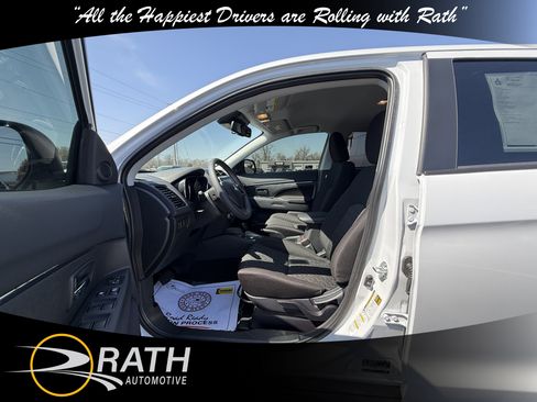 New 2026 Mitsubishi Outlander Sport ES image 12