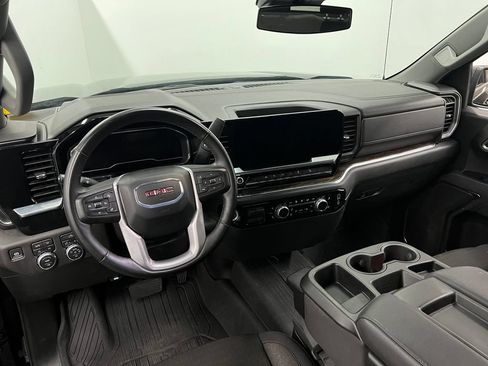 Used 2024 GMC Sierra 1500 Elevation AWD/4WD image 16