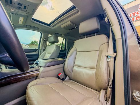 Used 2015 Chevrolet Tahoe LT RWD image 7