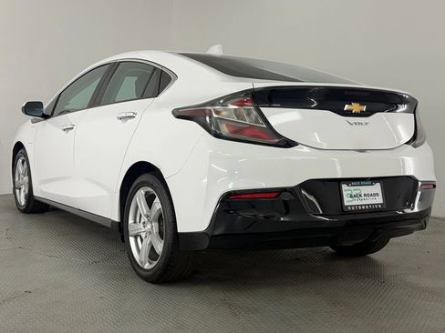Used 2018 Chevrolet Volt LT FWD image 7