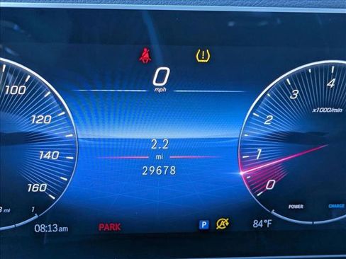 Used 2024 Mercedes-Benz GLE 350 4MATIC image 9