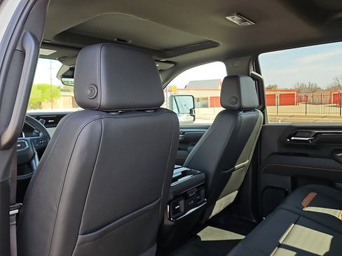 New 2026 GMC Sierra 3500 AT4 w/ AT4 Premium Plus Package image 9